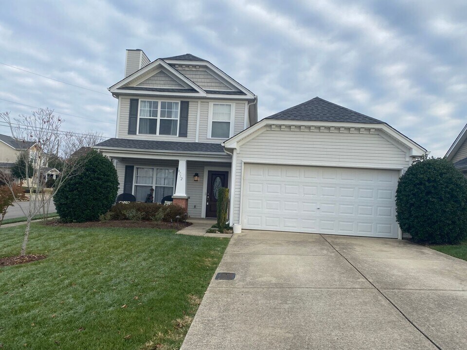 3712 Springwater Dr in Nashville, TN - Building Photo