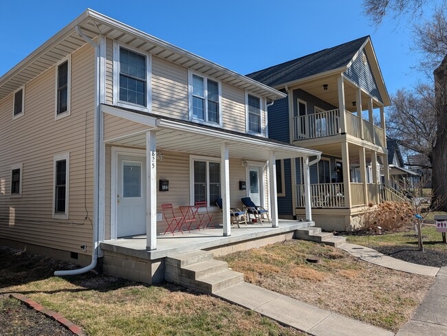 property at 825 Camp St