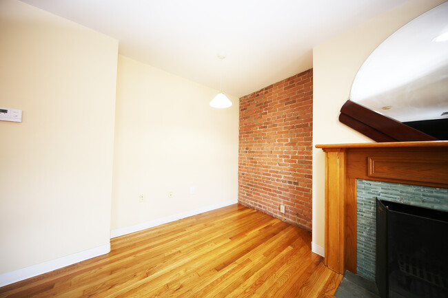 96 Gainsborough St in Boston, MA - Building Photo - Building Photo