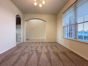 2211 Highland Crossing Dr in Conroe, TX - Building Photo - Building Photo