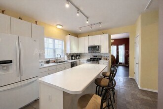 219 Strecker Farms Ct in Ballwin, MO - Building Photo - Building Photo