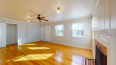 587 Prescott St in Pasadena, CA - Building Photo - Building Photo