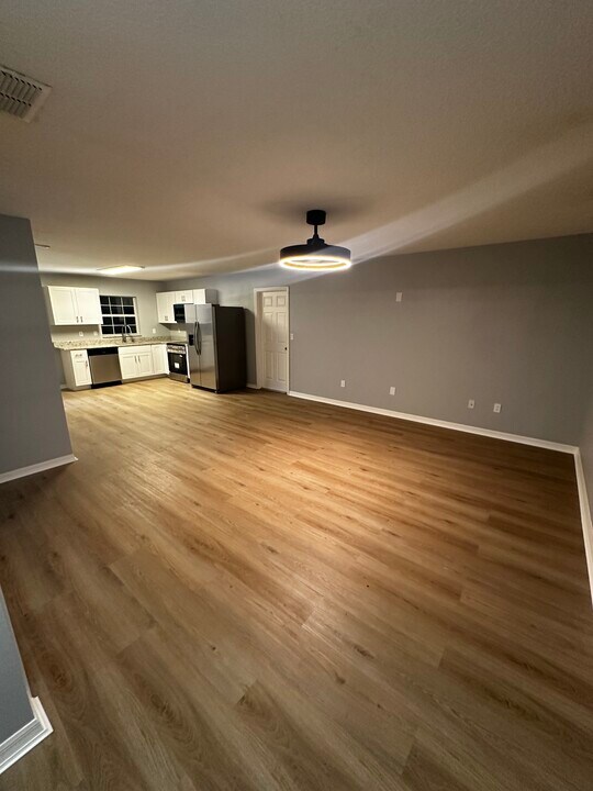 5006 Sail Ct in Port Orange, FL - Building Photo