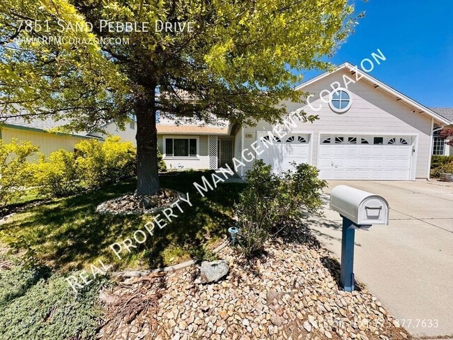 7851 Sand Pebble Dr in Reno, NV - Building Photo - Building Photo