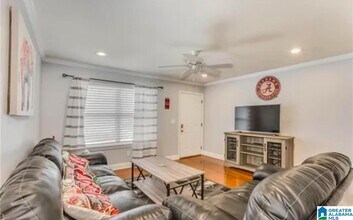 210 15th St E in Tuscaloosa, AL - Building Photo - Building Photo