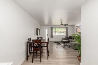 6622 E Avalon Dr in Scottsdale, AZ - Building Photo - Building Photo