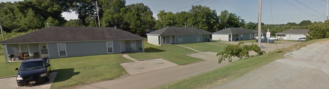 155 Tenth St in Tupelo, MS - Building Photo - Building Photo
