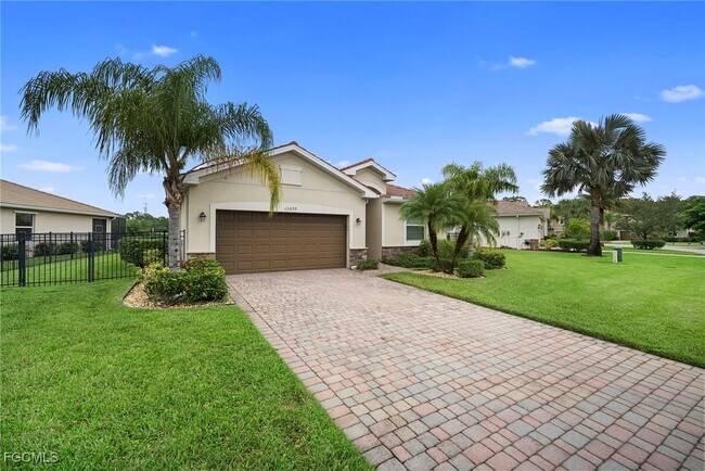 15699 Angelica Dr in Alva, FL - Building Photo - Building Photo