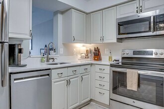 545 E Braddock Rd in Alexandria, VA - Building Photo - Building Photo
