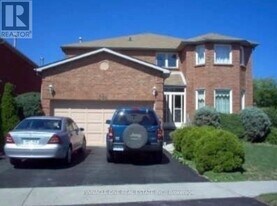 564 Military Trail in Toronto, ON - Building Photo