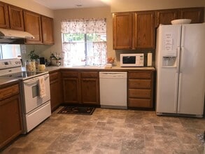 2628 S 276th St in Federal Way, WA - Building Photo - Building Photo