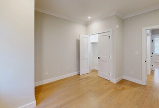 162 Allston St, Unit 5 in Boston, MA - Building Photo - Building Photo