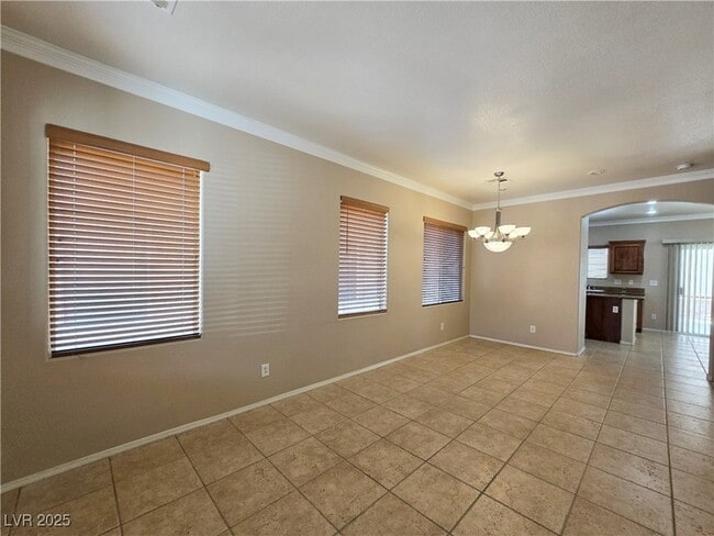 5431 W Hasley Canyon Ave in Las Vegas, NV - Building Photo - Building Photo