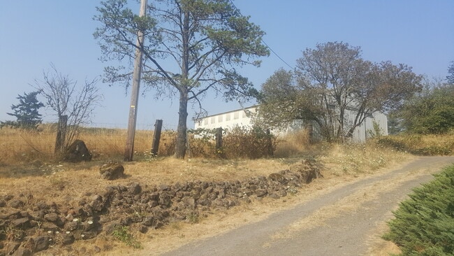 property at 21485 SW Green Slope Rd