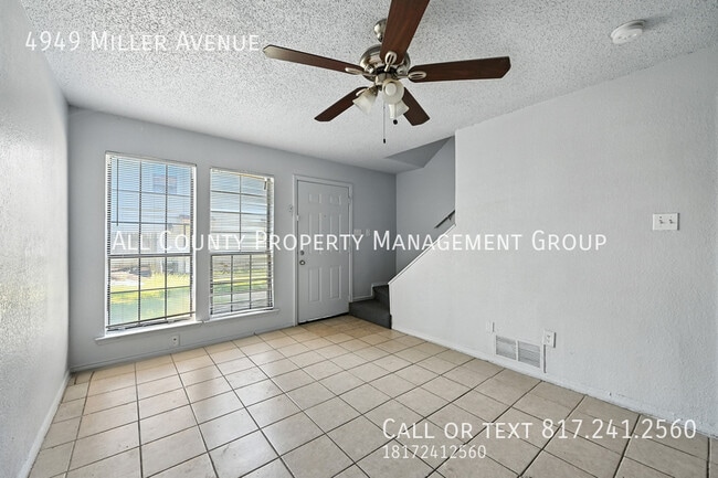 4949 Miller Ave in Fort Worth, TX - Building Photo - Building Photo