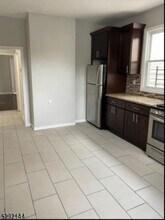 209 N 15th St in East Orange, NJ - Building Photo - Building Photo
