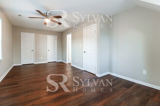 15 N Lake Loop in Hampton, VA - Building Photo - Building Photo