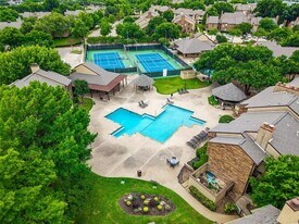 1212 Horizon Trail, Unit 3621 in Arlington, TX - Building Photo