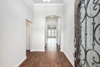18911 Cypress Bay Dr in Houston, TX - Building Photo - Building Photo