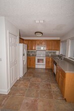 2064 Bobtail Dr in Maitland, FL - Building Photo - Building Photo