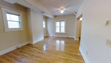Hometeam Properties in Columbus, OH - Building Photo - Building Photo