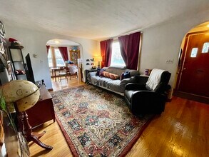 226 Nevada St in Newton, MA - Building Photo - Building Photo