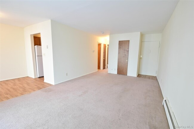 51 Leroy Pl in Newburgh, NY - Building Photo - Building Photo