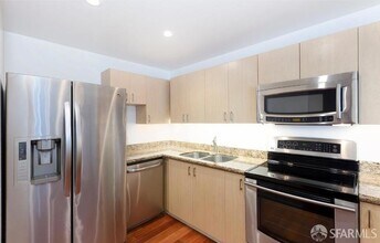 88 King St, Unit 309 in San Francisco, CA - Building Photo - Building Photo