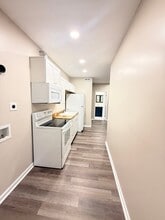 1233 Vincennes St, Unit 3 in New Albany, IN - Building Photo - Building Photo