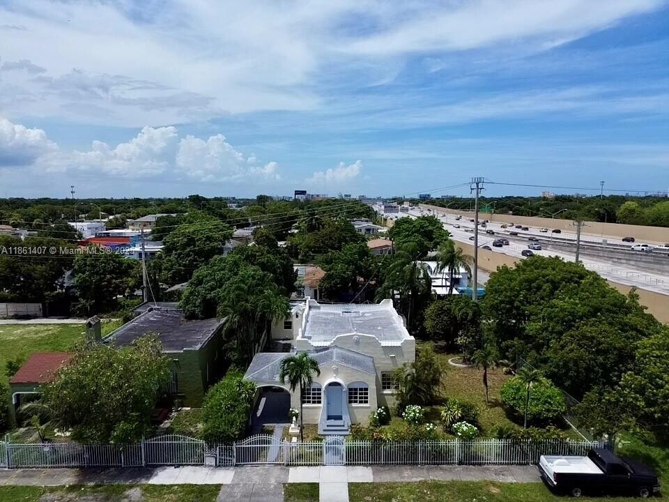 651 NW 47th Terrace in Miami, FL - Building Photo