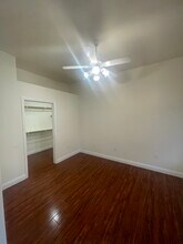 8985 S Durango Dr, Unit 1079 in Las Vegas, NV - Foto de edificio - Building Photo