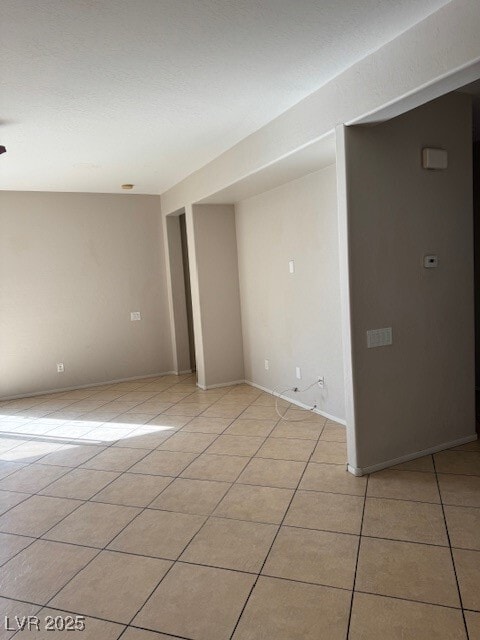 property at 2544 Rue Colmar Dr