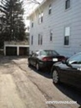 28 Crosby Rd in Newton, MA - Building Photo - Building Photo