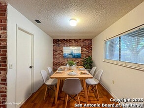 117 Meadow Way in Converse, TX - Building Photo - Building Photo