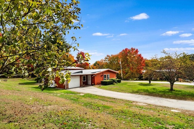 property at 1 Johns Dr