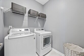 5008 Sassari Ct in Myrtle Beach, SC - Foto de edificio - Building Photo