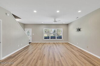 101 Ole Field Cir in Newport, NC - Building Photo - Building Photo