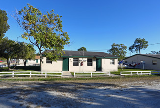 16170 Old US Highway 41 in Naples, FL - Building Photo - Building Photo