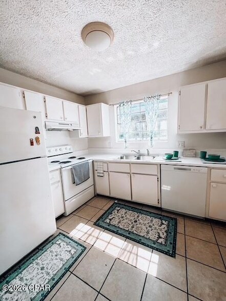 property at 2175 Frankford Ave