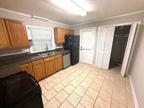 425 Forest Hills Dr in Montgomery, AL - Building Photo - Building Photo