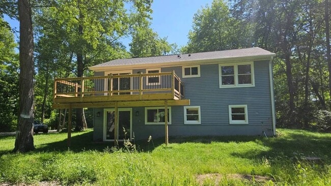 5671 NY-9H in Hudson, NY - Building Photo - Building Photo