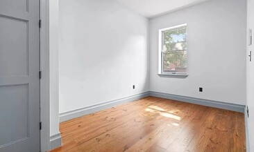 390 5th Ave in Brooklyn, NY - Building Photo - Building Photo