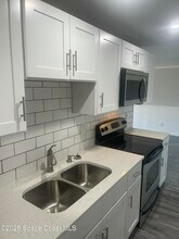 1750 Bottlebrush Dr in Palm Bay, FL - Building Photo - Building Photo