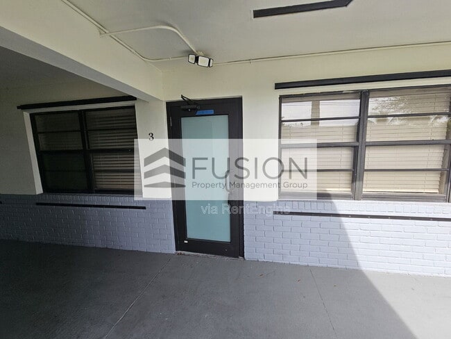 property at 1730 Acapulco Dr