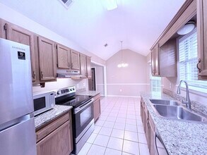 3007 Willow Dr in Brandon, MS - Building Photo - Building Photo