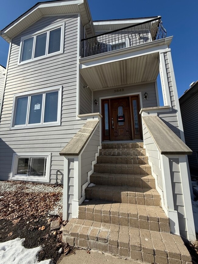 property at 3842 N Newcastle Ave