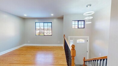 1033 E 51st Pl in Gary, IN - Building Photo - Building Photo