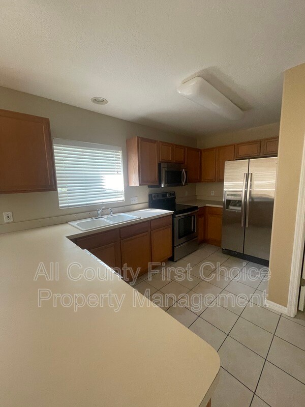 13056 Thoroughbred Loop in Largo, FL - Building Photo - Building Photo