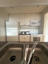 8002 SW 149th Ave in Miami, FL - Building Photo - Building Photo