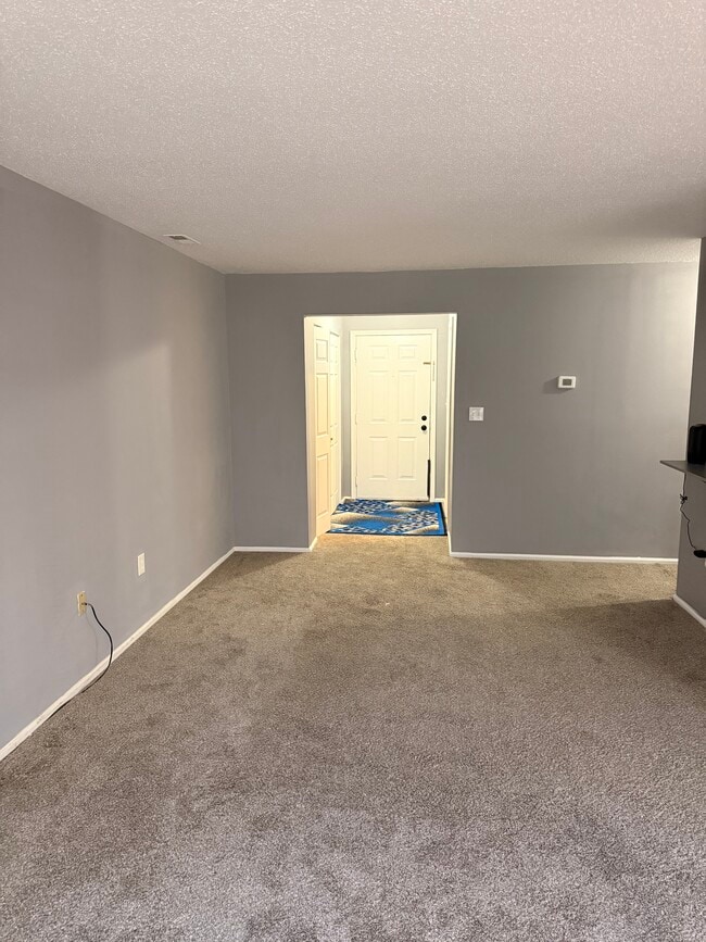 31 Moore Ln in Washingtonville, NY - Building Photo - Building Photo